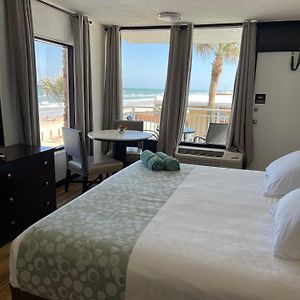 Flamingo Inn Beachfront - Daytona Beach